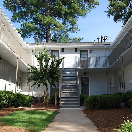Brookwood Courtyard By Bca Furnished Apartments Atlanta Bagian luar foto
